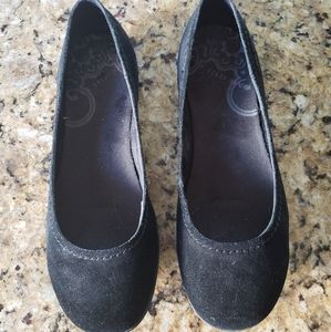 Merrell Black Velvet flats